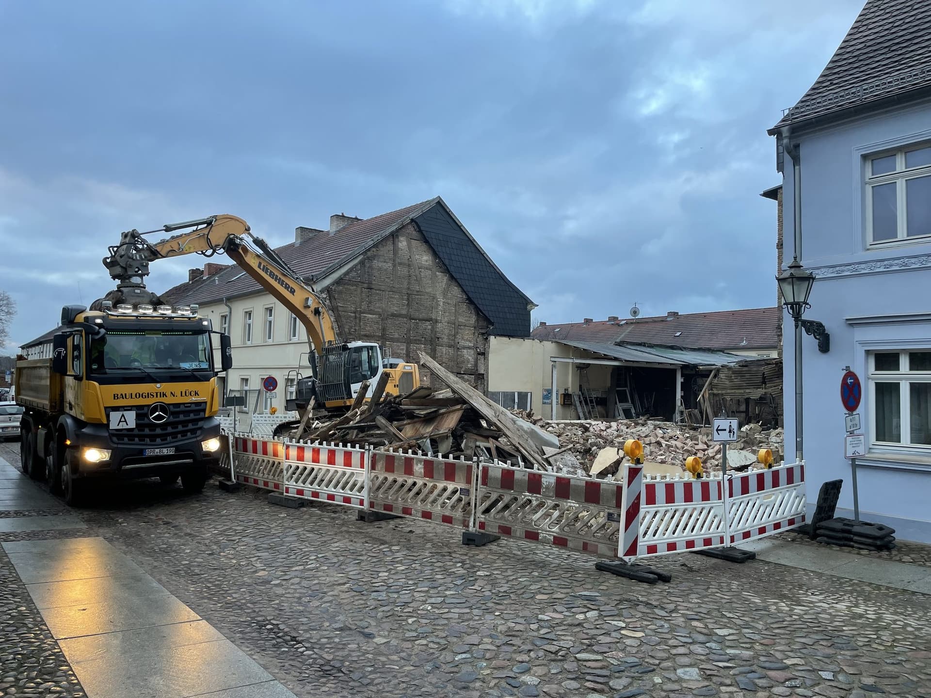 Abbrucharbeiten – Baulogistik Lück Brandenburg