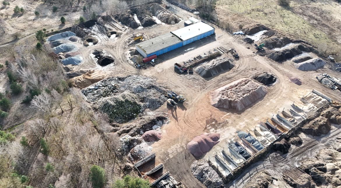 Betriebsgelände Baulogistik Lück in Dorf Zechlin – Luftaufnahme aus 120 m Höhe